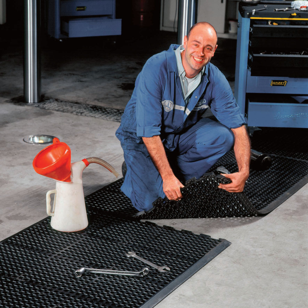 Anti-Fatigue Drainage Industrial Mat - Comfort Plus (Interlocking) - Summat.ca